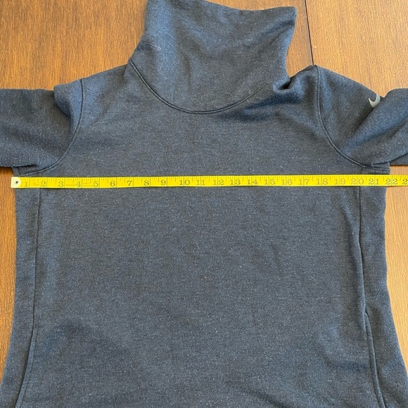 Nike Dri-fit Women's Pullover Cowl Turtleneck Training Sweatshirt Size L - Picture 10 of 10